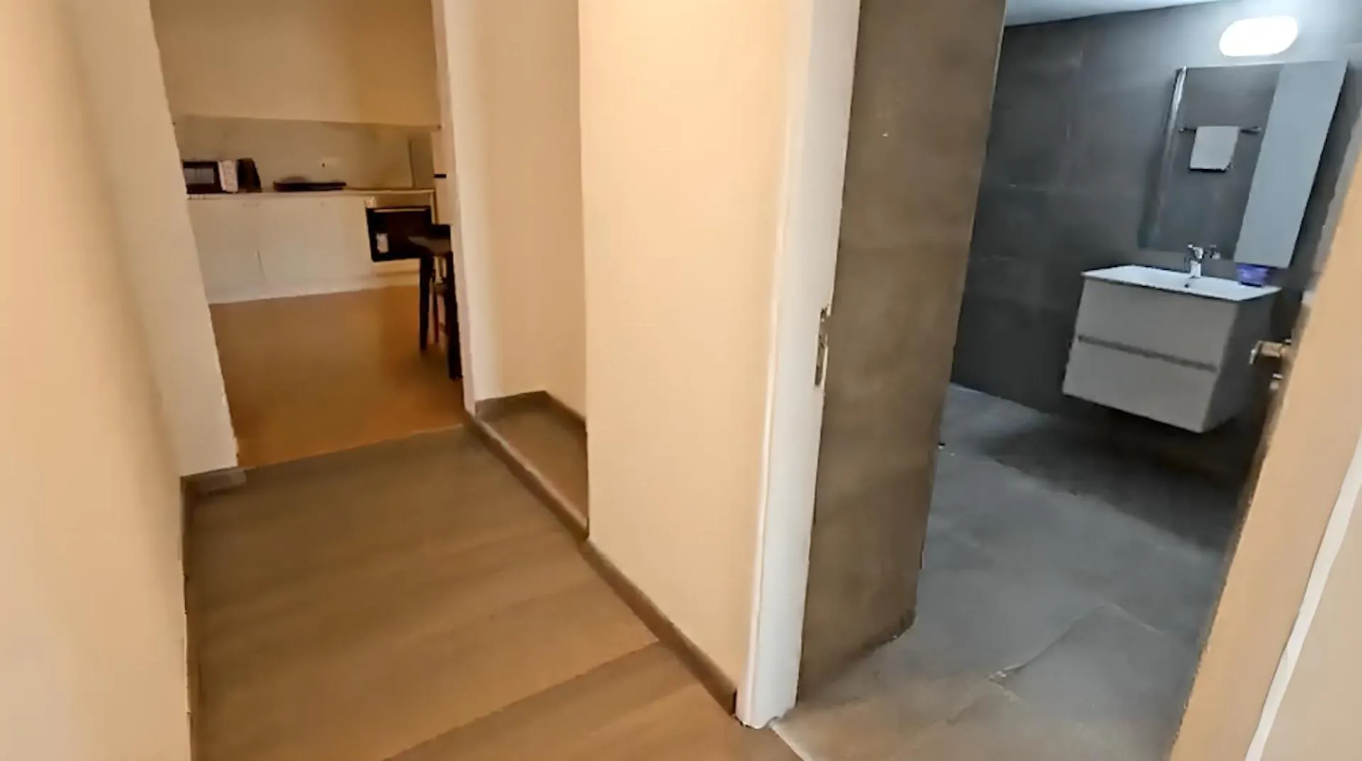 Sky Way City Apartment, 150M From Chabad Lubavitch Larnaca